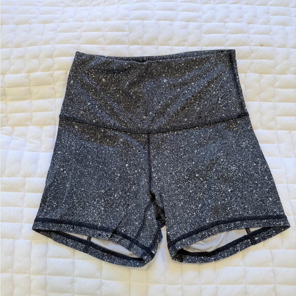 Lululemon High Rise Shorts 4”